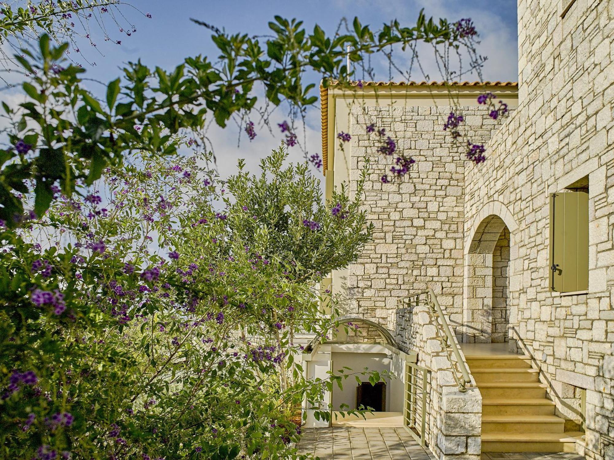 Callisto Seaside Homes & Suites Marathopoli Exterior photo